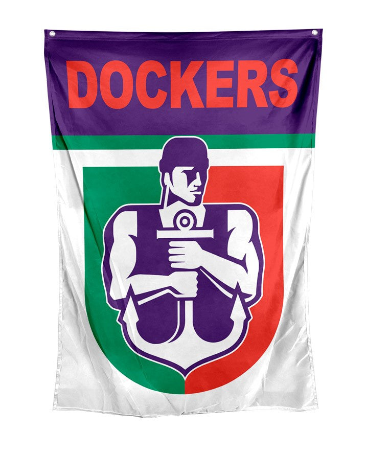 Fremantle Dockers Retro Wall Flag – Gift Works